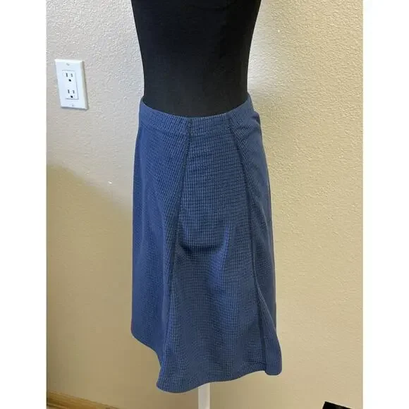 Melanzana Micro Grid Fleece Skirt Medium Tall athleisure Layer Mountain Style - Picture 2 of 7